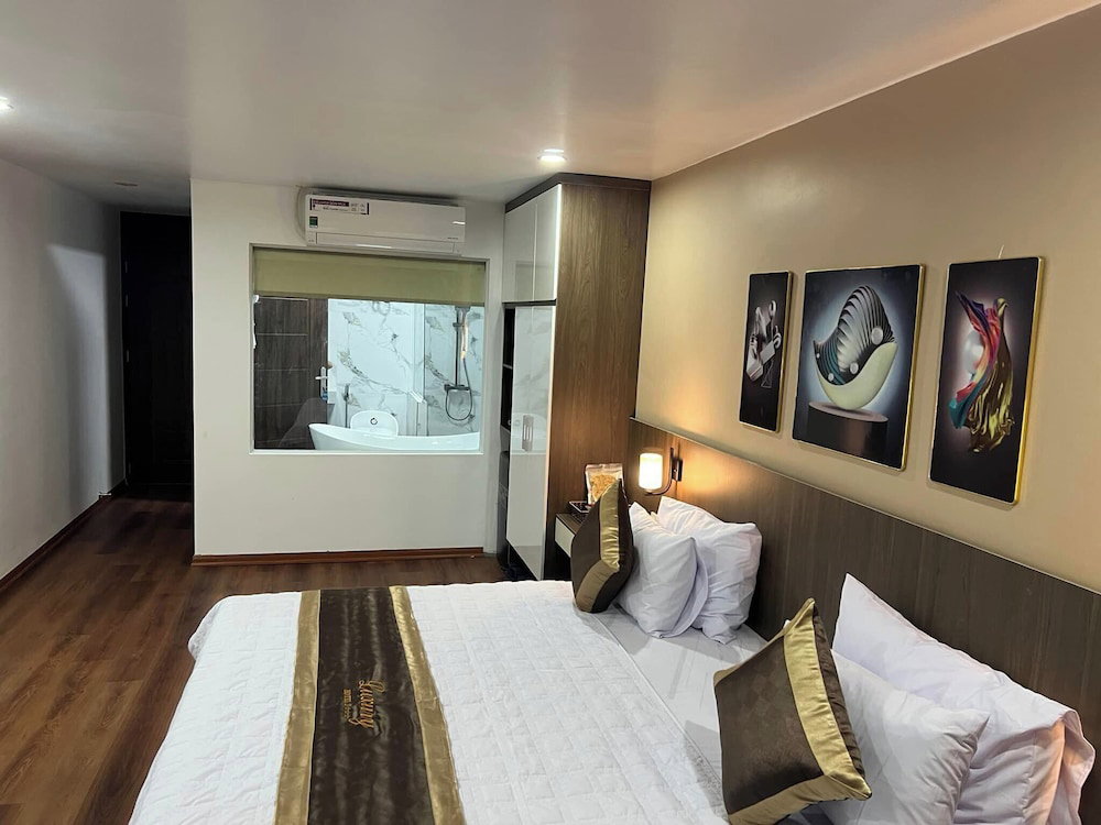 Luxury Hotel 2 Hp - By Bay Luxury