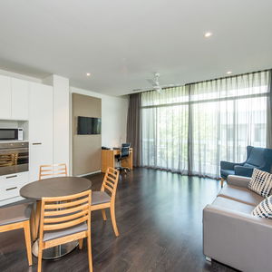 Hotel Mawson Lakes cazare Adelaide