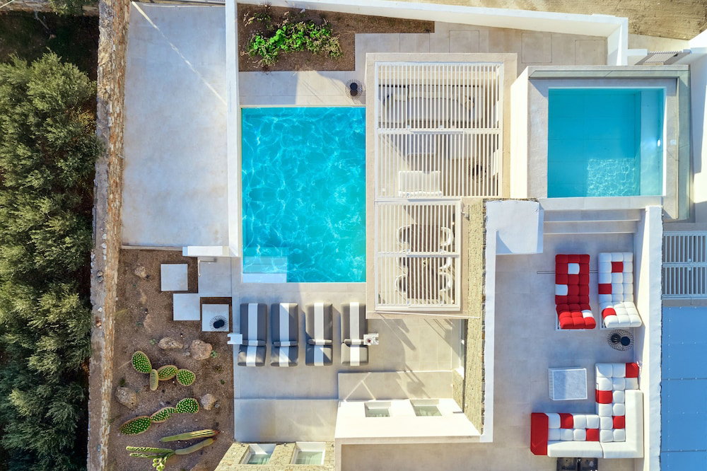 Helius Villas