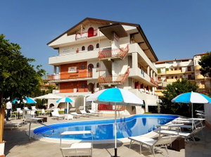 Hotel Alexander cazare Giardini-Naxos