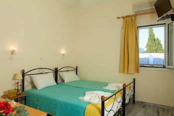 Hotel Marioly Studios