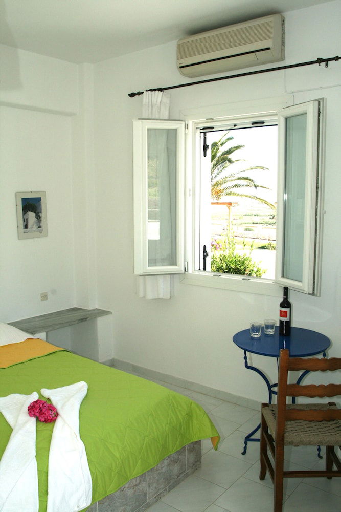 Hotel Mirsini Studios