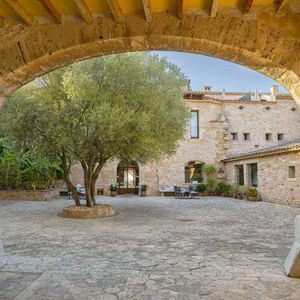 Hotel Casal Santa Eulalia cazare Can Picafort