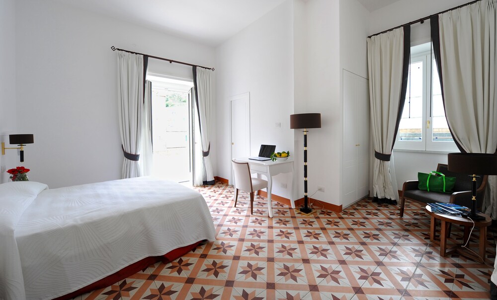 Amalfi Luxury House
