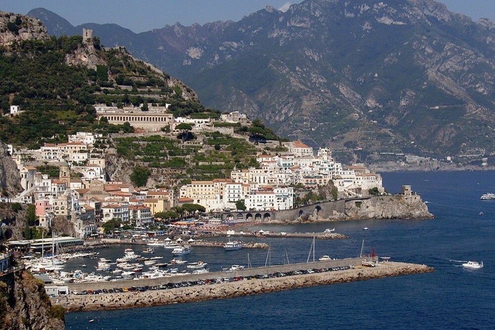 Amalfi Luxury House