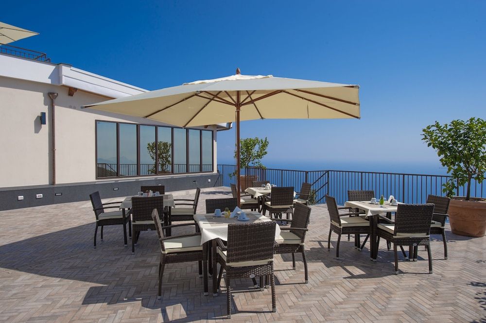 Hotel Villa Paradise Resort