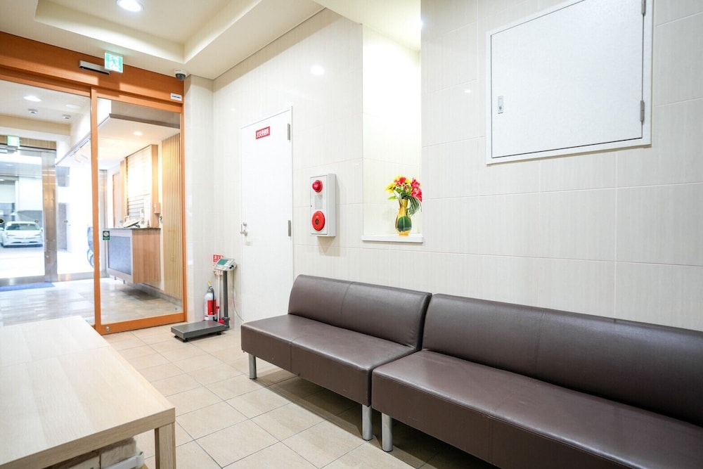 Hotel Hotel J&C-I
