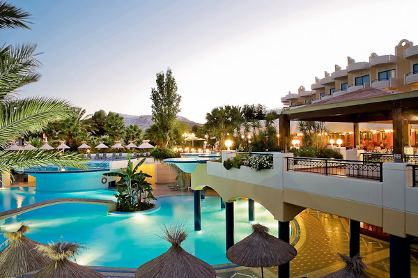 dal travel Atrium Palace