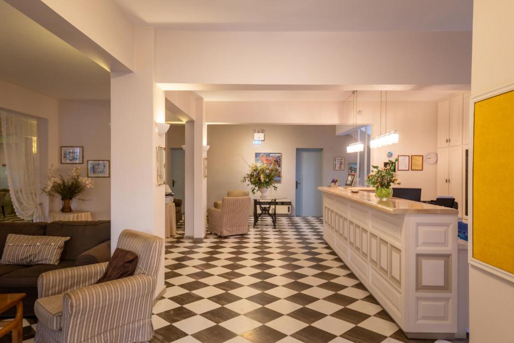 Across Opera Blue (Ex.omiros Hotel)