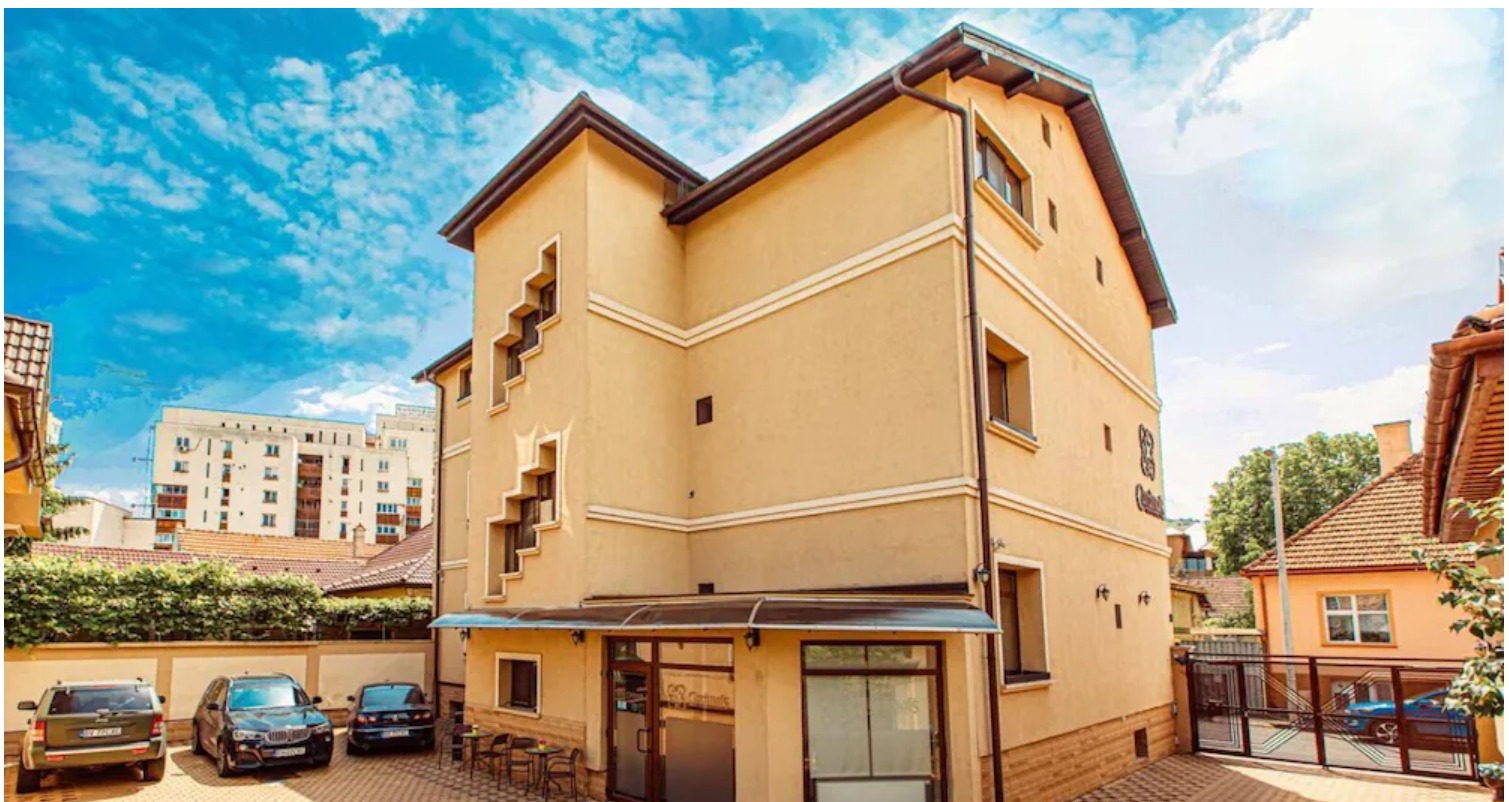 Hotel 4 Cardinals cazare Brasov