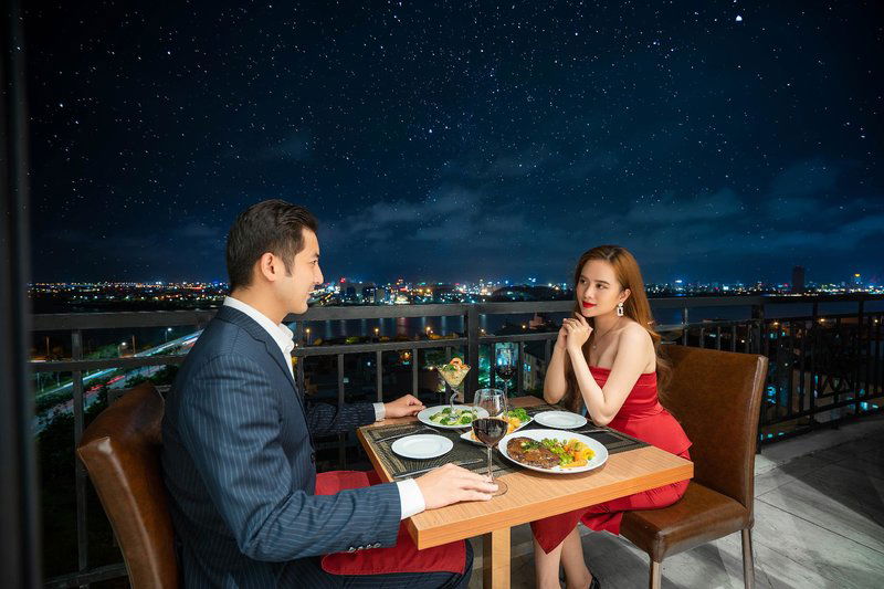 Hotel Rhm Luxury Hotel And Suite