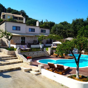 Hotel Anita Village cazare Perama