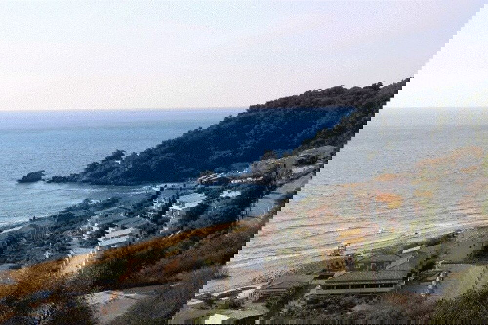 Hotel Menigosaa2G No59 2 Storey Maisonette Sea