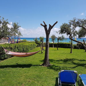 Hotel Menigostype A3Gno58 Beachfront 2 Bedroom cazare Glyfada