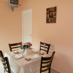 Hotel River Studios And Apartments cazare Mesongi