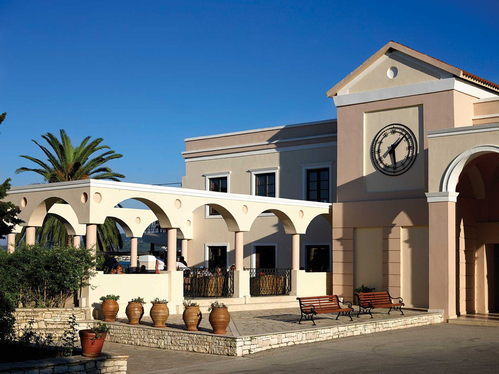 Roda Beach Resort & Spa