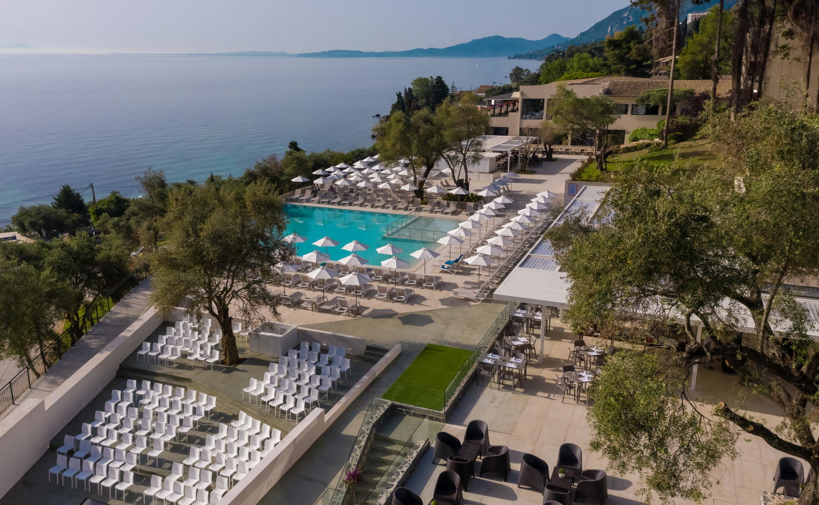 dal travel Aeolos Beach Resort
