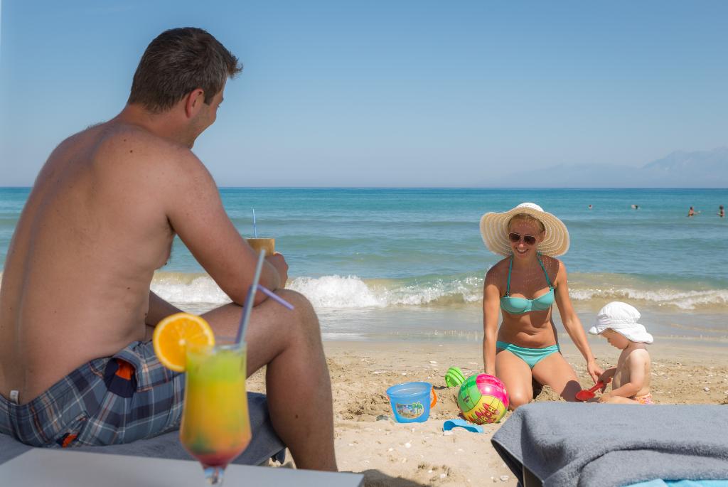Acharavi Beach Hotel
