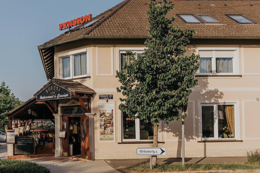 Korona Pension Restaurant