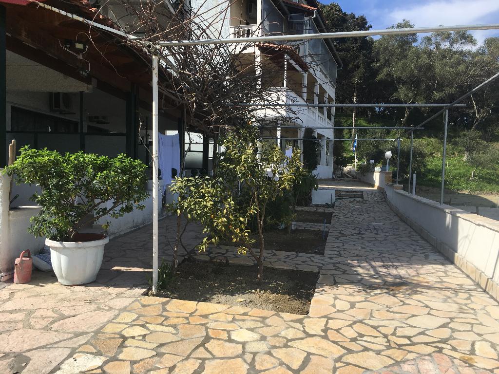 Andromaches Holiday Apartments