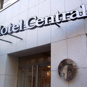 Hotel Central Hotel, Trademark Collection By Wyndham cazare Bucuresti