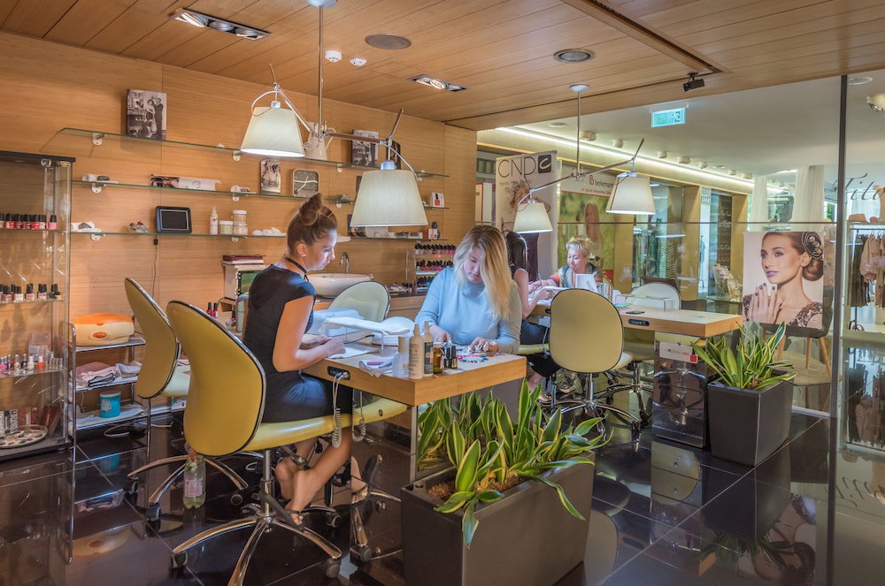 Hotel Zena Beauty&Med Center