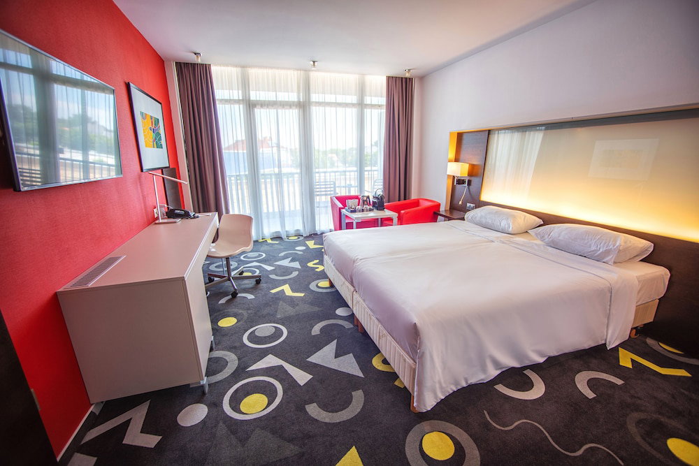 Hotel Park Inn By Radisson Sarvar Resort And Spa