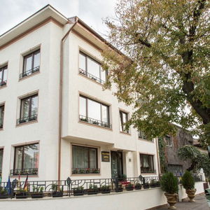 Hotel Vila Paris cazare Bucuresti