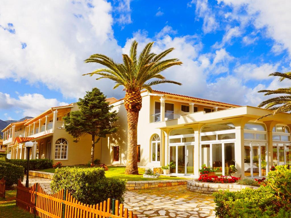 Acharavi Beach Hotel
