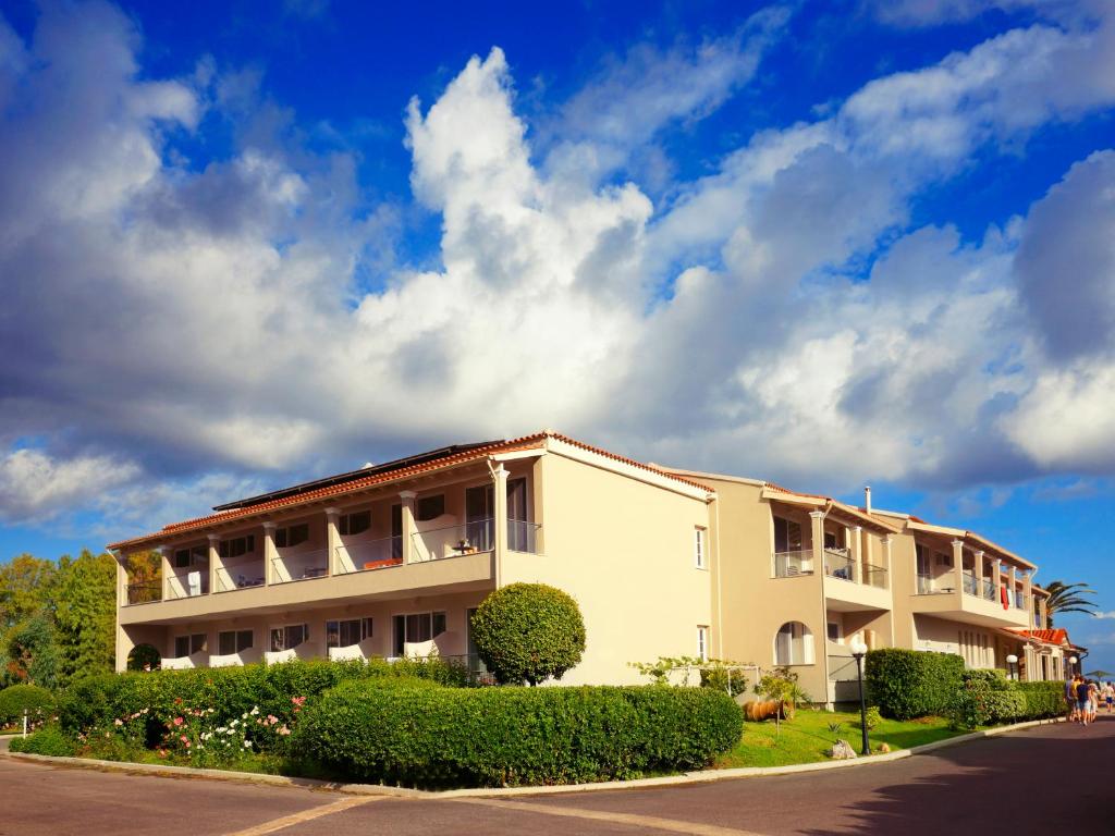 Acharavi Beach Hotel