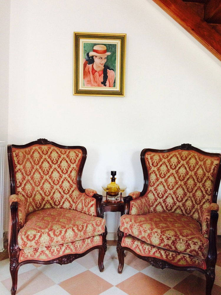 Hotel Avra Paradise Aparthotel