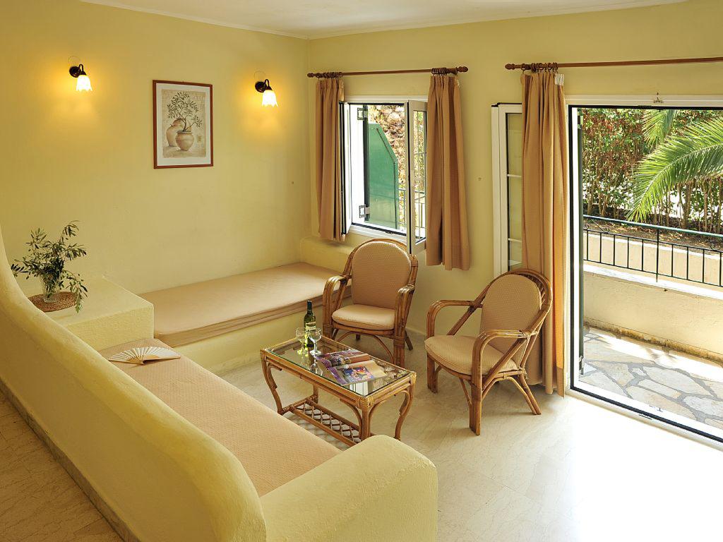 Balaris Apartments