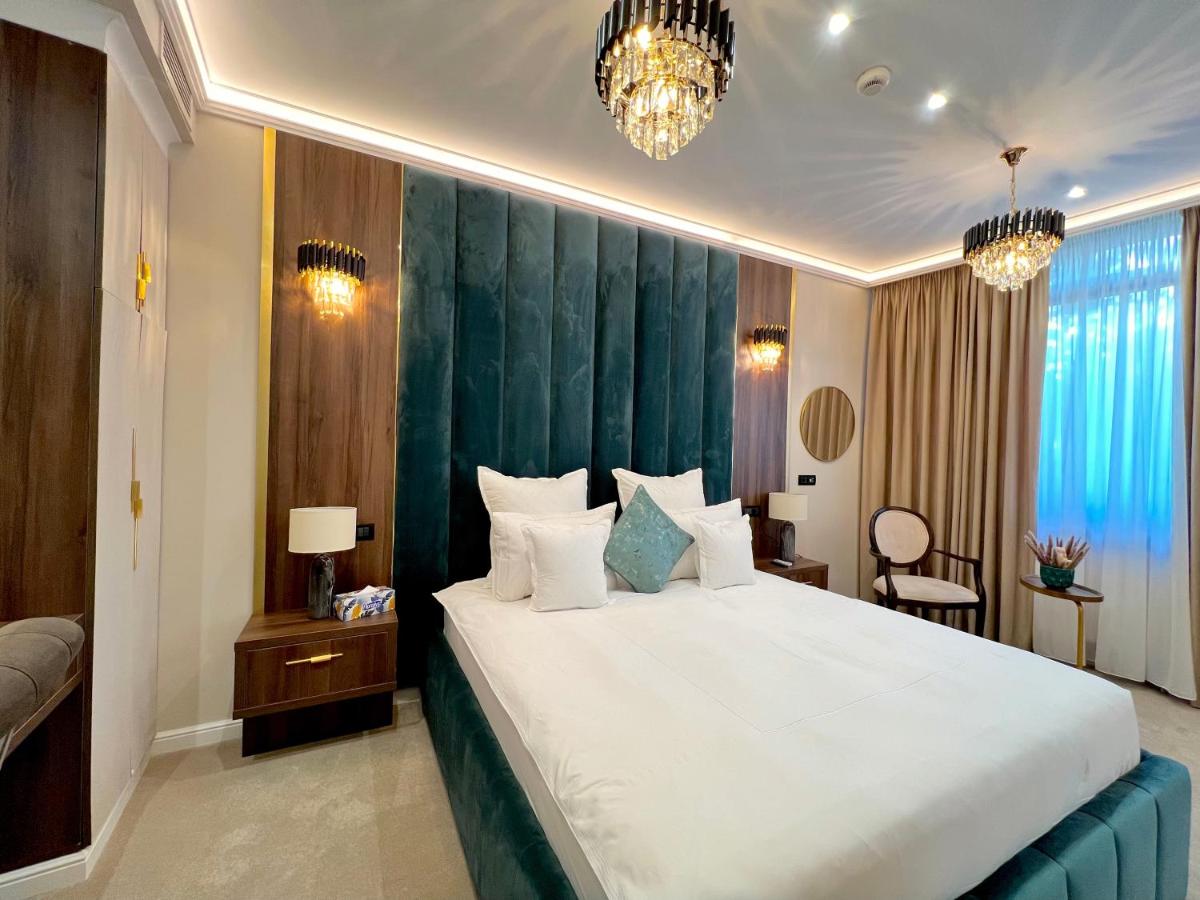 Hotel 5 Continents