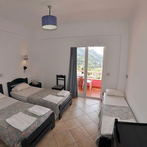 Hotel The Pink Palace cazare Agios Gordios