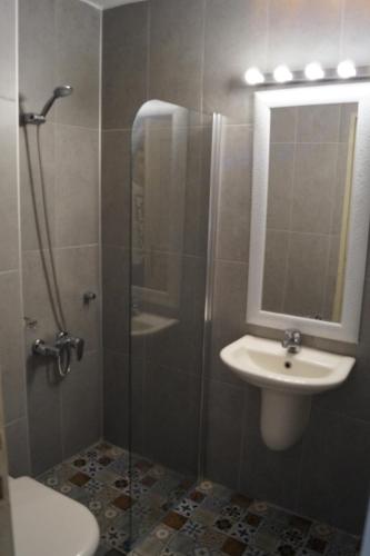 Hotel Marina Sahil Hotel