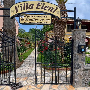 Hotel Villa Eleni cazare Roda