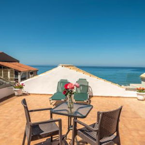 Hotel Romantic Palace cazare Agios Gordios