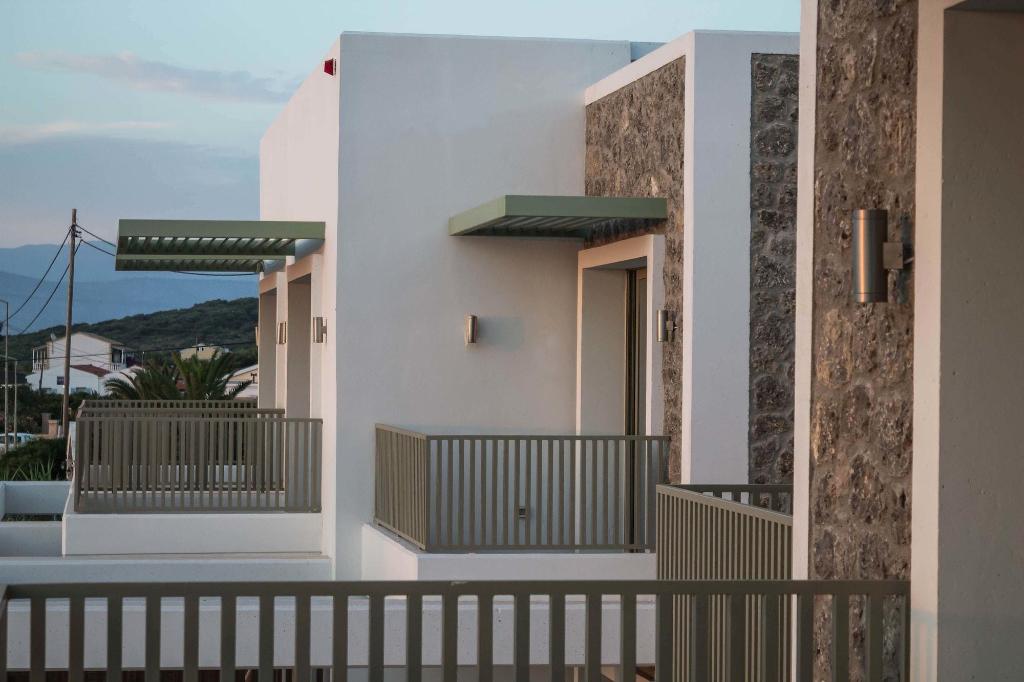 Kyma Suites