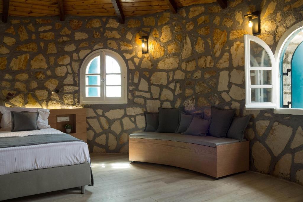 Kyma Suites