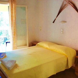 Hotel Jennys Studios And Apartments cazare Agios Gordios