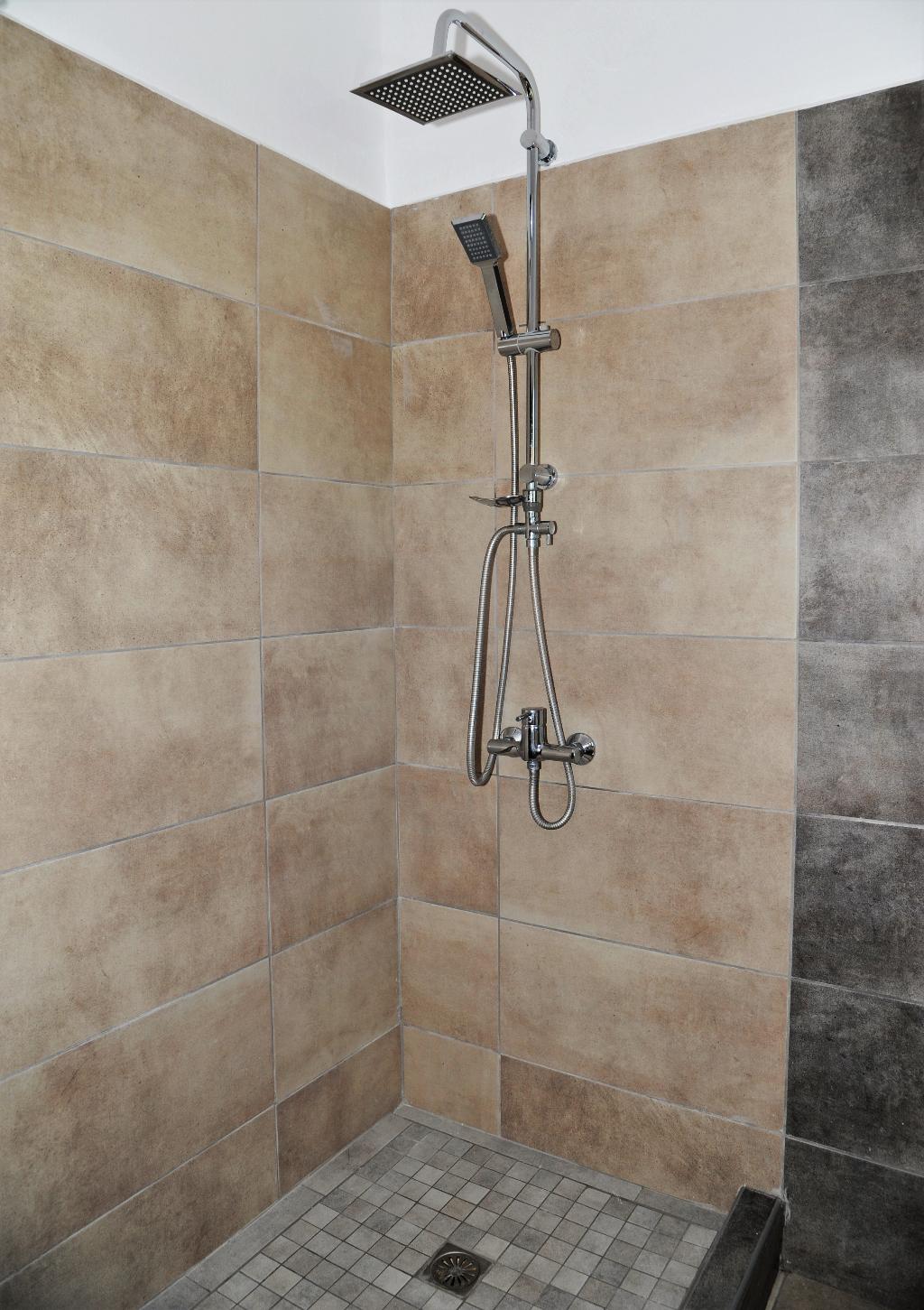 Hotel Captains Studios And Apartment