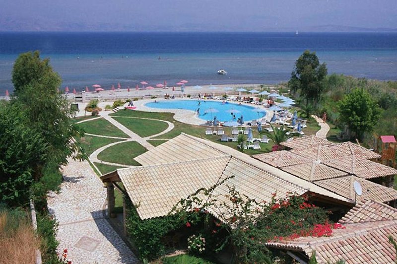 dal travel Chrismos Luxury Suites And Studios