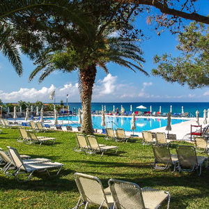 Hotel Iti Louis Grand cazare Glyfada