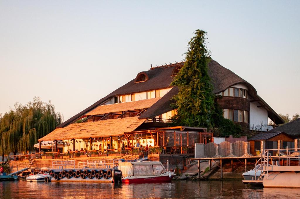 Hotel Pensiunea Paradise Delta House