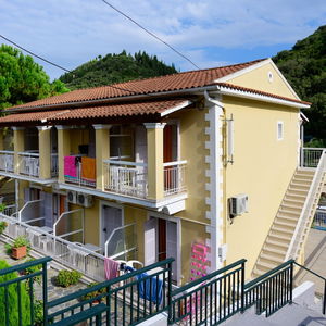 Hotel Marina Apartments And Studios cazare Agios Gordios