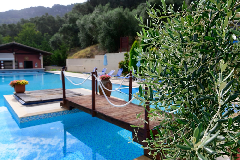 dal travel Marina Apartments And Studios