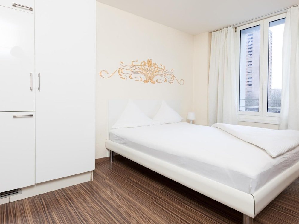 Hotel Apartments Swiss Star Badenerstrasse