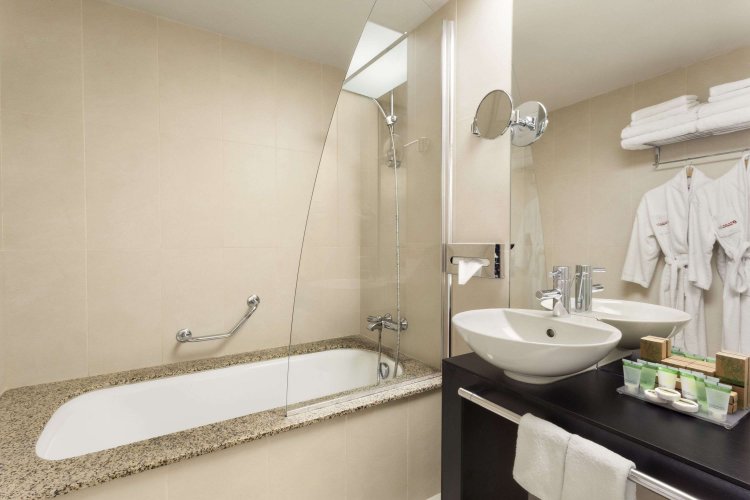 Ramada Plaza By Wyndham Bucharest Convention Center