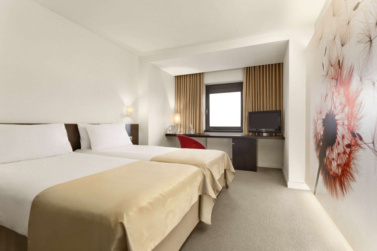 Ramada Plaza By Wyndham Bucharest Convention Center