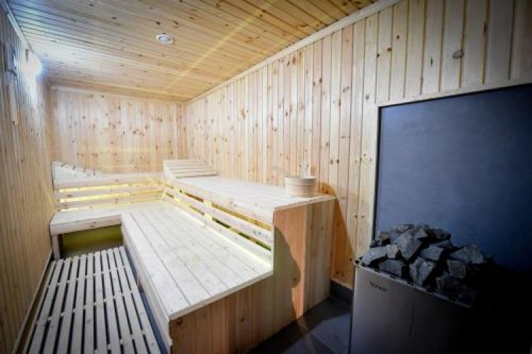 Friends Residence Apartments